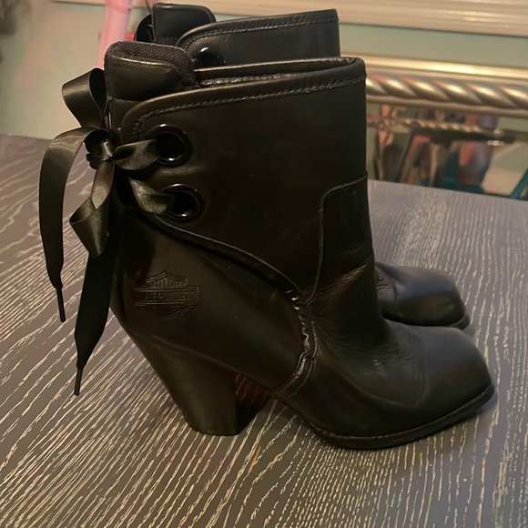 Harley-Davidson Shoes - Harley Davidson Size 8 Eve Black Leather Moto Boot